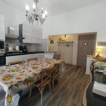 Nivalu' Guest House Olbia Szoba fotó
