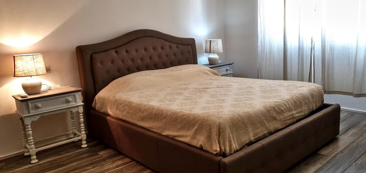 Nivalu' Guest House Olbia Kültér fotó